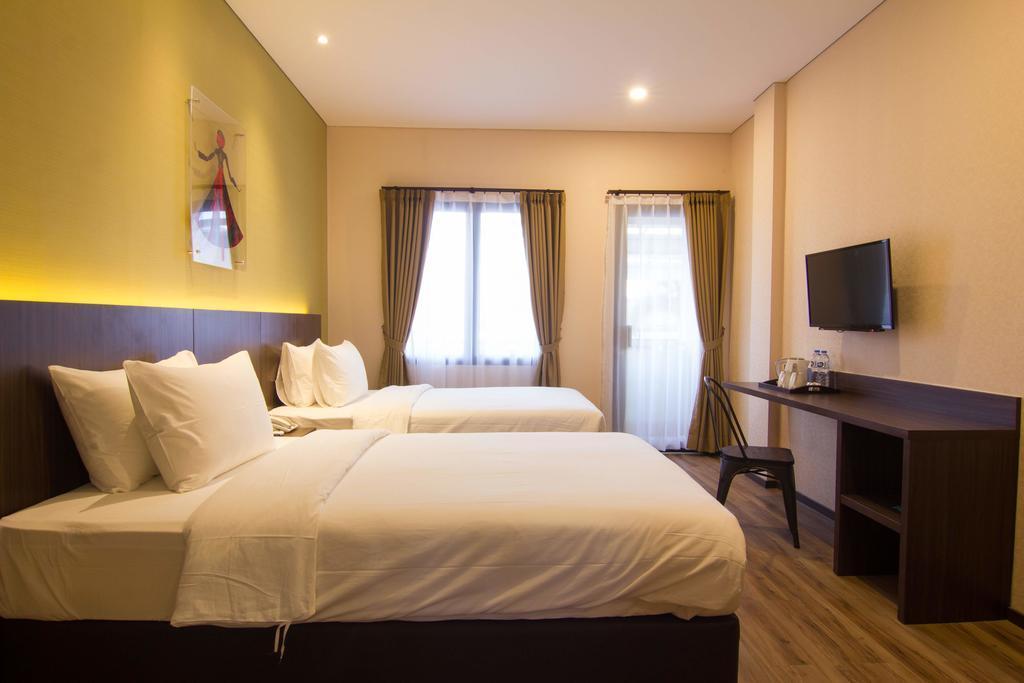 Arkeo Hotel Bandung Exterior photo