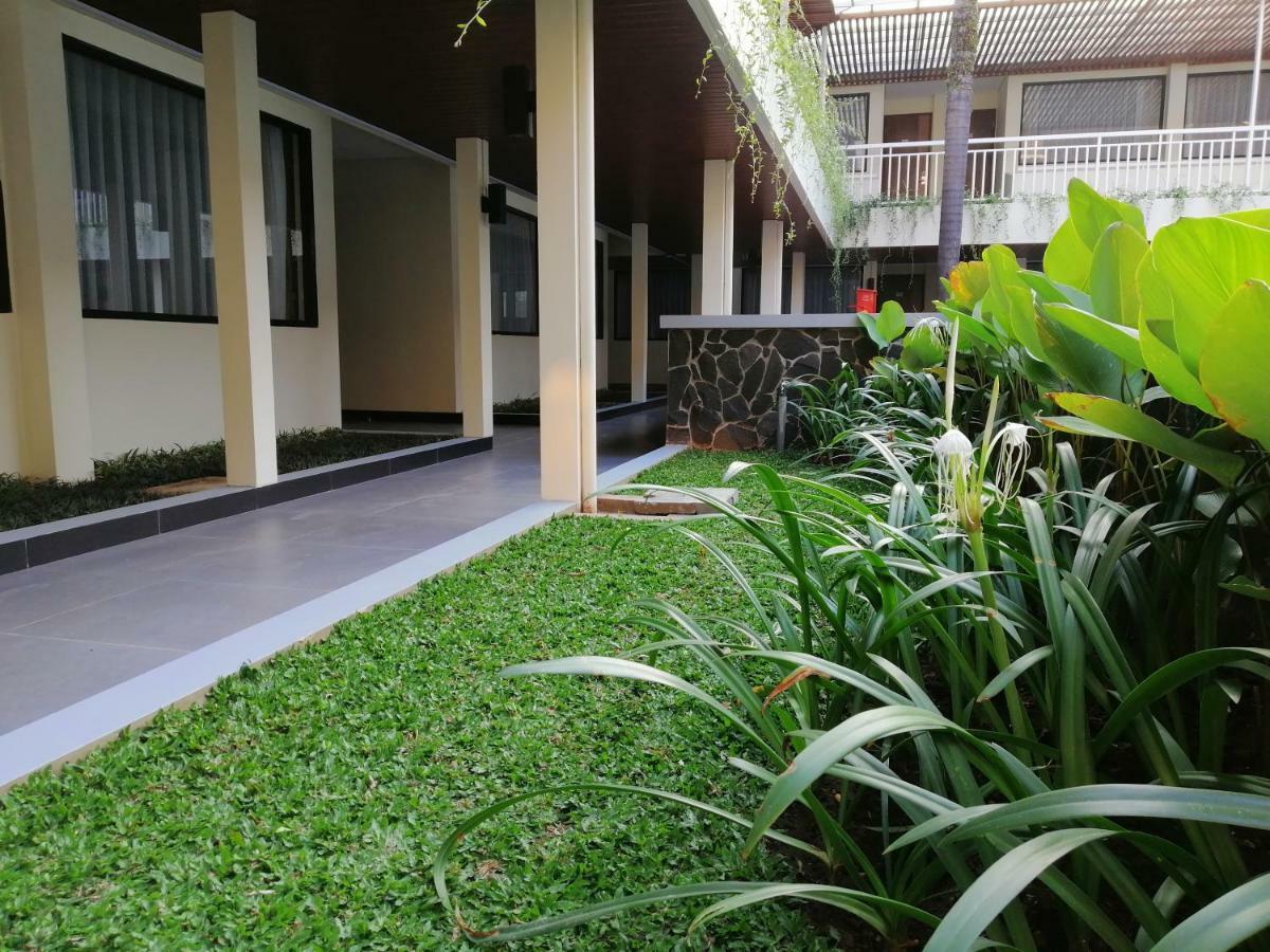 Arkeo Hotel Bandung Exterior photo